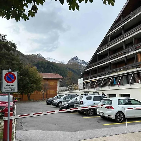 - With Beautiful View And Parking Апартаменты