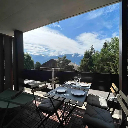 - With Beautiful View And Parking Appartement *