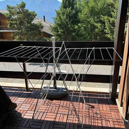 - With Beautiful View And Parking Apartamento